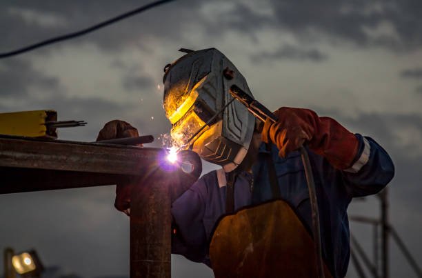 Oil Worker, Gasoline, Natural Gas, Construction Worker, Occupation, Men, People, welding